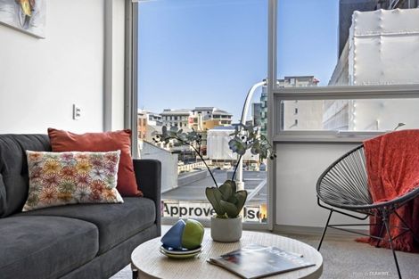 Photo of property in Monument Apartments, 3b/245 Wakefield Street, Te Aro, Wellington, 6011