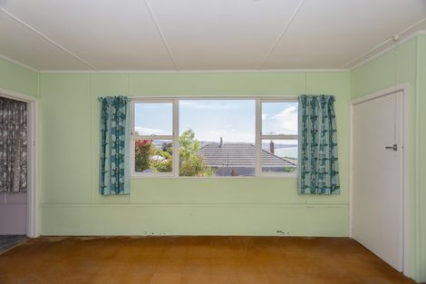 Photo of property in 24 Avon Street, South Hill, Oamaru, 9400
