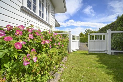 Photo of property in 9 Rakau Street, Havelock North, 4130