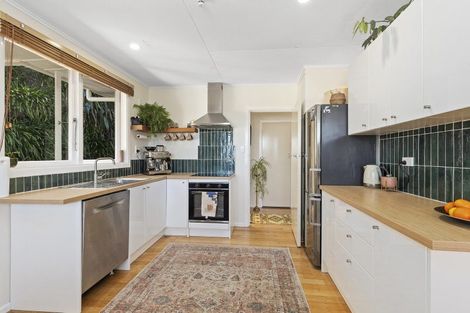 Photo of property in 121 Happy Valley Road, Owhiro Bay, Wellington, 6023