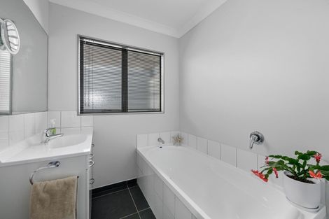 Photo of property in 12 Seddul Bahr Road, Trentham, Upper Hutt, 5018