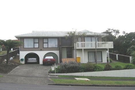 Photo of property in 9 Blundell Place, Chatswood, Auckland, 0626