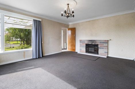 Photo of property in 24 Kent Crescent, Awapuni, Palmerston North, 4412
