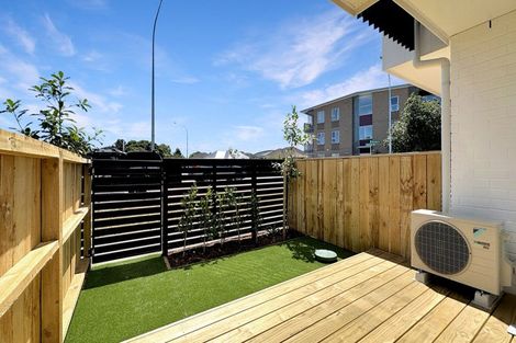 Photo of property in 1/2 Riversdale Road, Avondale, Auckland, 1026