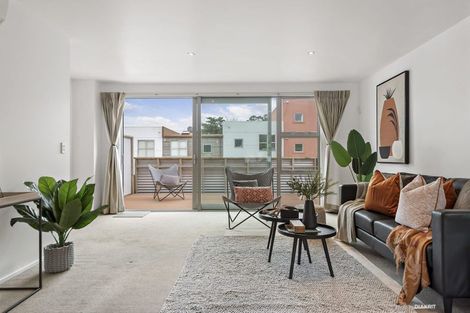 Photo of property in 65 Saddleback Grove, Karori, Wellington, 6012