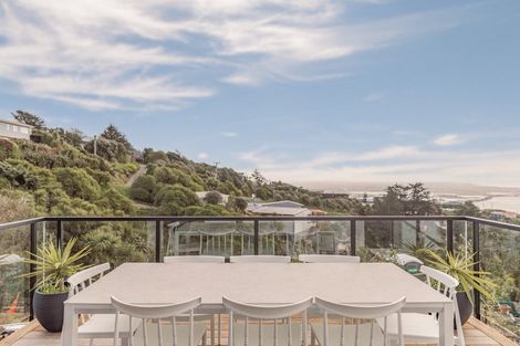 Photo of property in 307a Mount Pleasant Road, Mount Pleasant, Christchurch, 8081