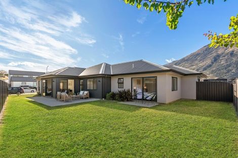 Photo of property in 41 Headley Drive, Lower Shotover, Queenstown, 9304
