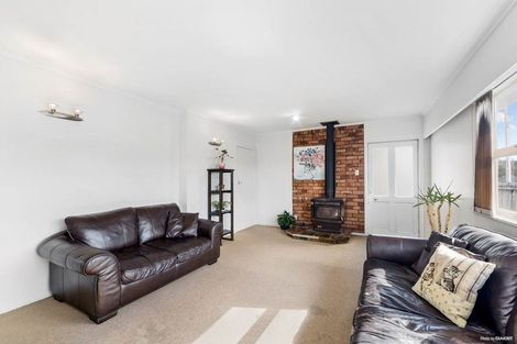 Photo of property in 201 Don Buck Road, Massey, Auckland, 0614