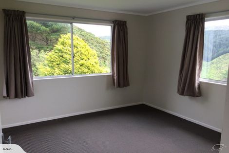 Photo of property in 12 Winnipeg Way, Kingston, Wellington, 6021