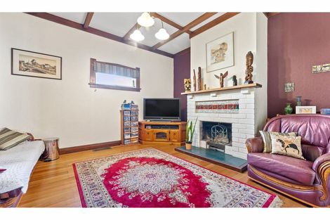 Photo of property in 56 Ngataringa Road, Devonport, Auckland, 0624