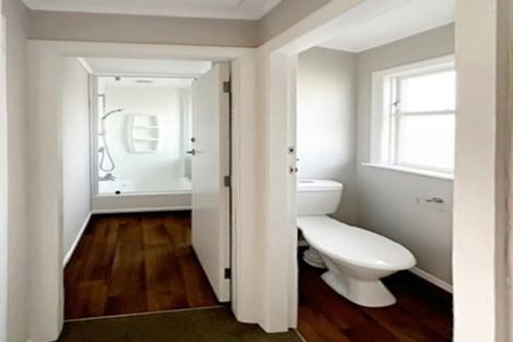 Photo of property in 18-24 Devon Crescent, Bulls, 4818