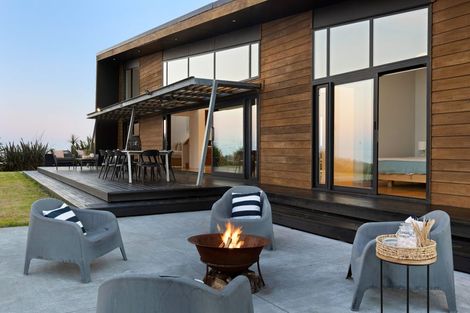 Photo of property in 449 Rodney Road, Big Omaha, 0985