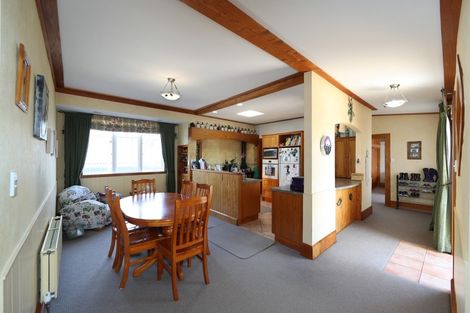 Photo of property in 814 Eaton Road, Saint Leonards, Hastings, 4120