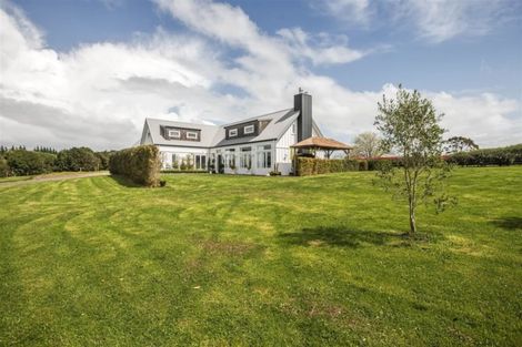 Photo of property in 49 Whatapaka Road, Karaka, Papakura, 2580