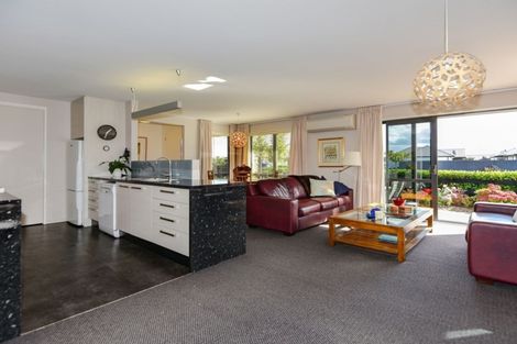 Photo of property in 21 Old Red Barn Road, Halswell, Christchurch, 8025