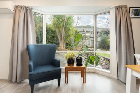 Photo of property in 2 Whitby Close, Waikawa, Picton, 7220