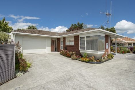Photo of property in 490b Otumoetai Road, Otumoetai, Tauranga, 3110
