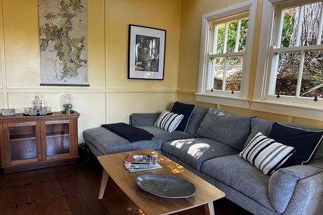 Photo of property in 35 Glenbervie Terrace, Thorndon, Wellington, 6011