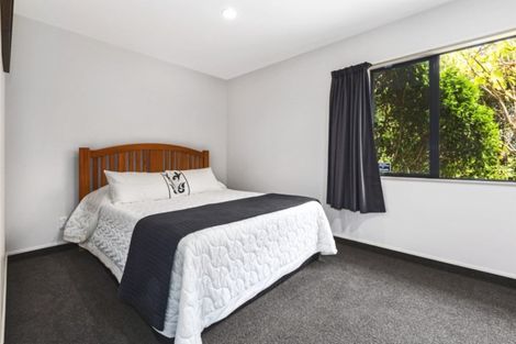 Photo of property in 17 Dornoch Place, Papakowhai, Porirua, 5024
