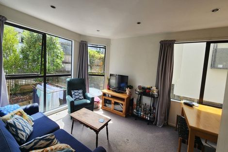 Photo of property in 35 Macdonald Crescent, Te Aro, Wellington, 6011