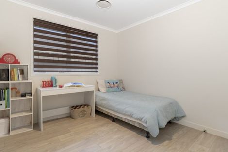 Photo of property in 3 Blacklock Road, Pyes Pa, Tauranga, 3112