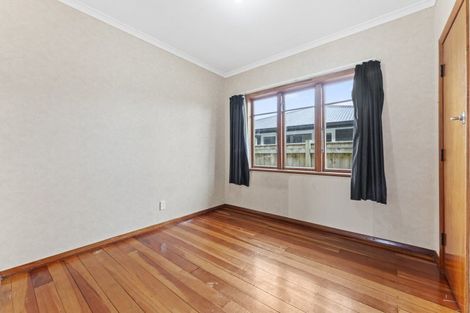 Photo of property in 33 Nottingham Avenue, Awapuni, Palmerston North, 4412