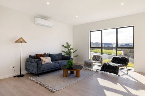 Photo of property in 7 Dolcetto Place, Pokeno, 2402