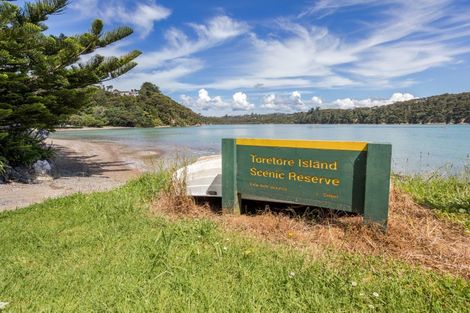 Photo of property in 22 Gilbert Mair Rise, Russell, 0272