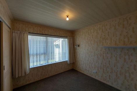 Photo of property in 15 Selwyn Street, Lower Vogeltown, New Plymouth, 4310