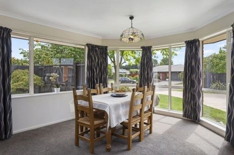 Photo of property in 4 Cobden Place, Woodend, 7610