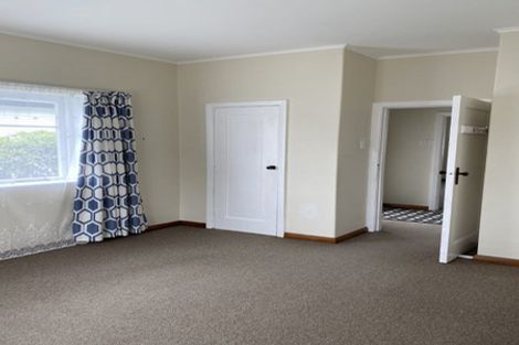 Photo of property in 19 Trafalgar Street, Waiwhetu, Lower Hutt, 5010