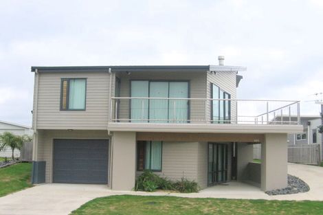 Photo of property in 103 Ocean Close, Matarangi, Whitianga, 3592