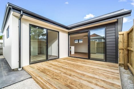 Photo of property in 3/21 Quinns Road, Shirley, Christchurch, 8013