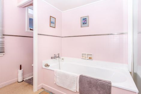 Photo of property in 65 Hirini Street, Kaiti, Gisborne, 4010