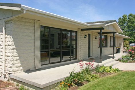Photo of property in 15 Windsor Place, Mosgiel, 9024