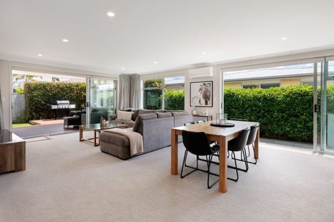 Photo of property in 16 Cassinia Close, Papamoa Beach, Papamoa, 3118