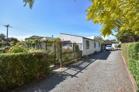 Photo of property in 15 Beaumaris Street, Outram, 9019