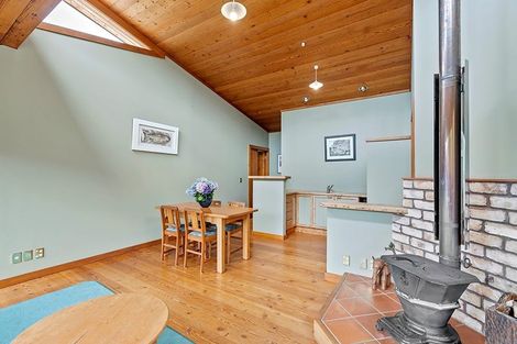 Photo of property in 81 Omaha Valley Road, Big Omaha, 0985