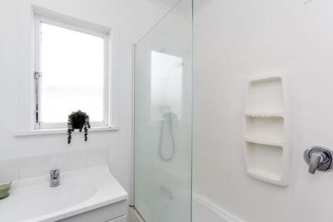 Photo of property in 278 Mangorei Road, Merrilands, New Plymouth, 4312