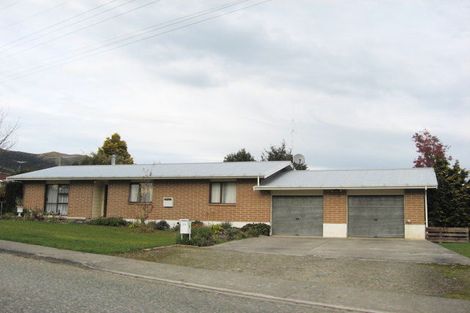 Photo of property in 77 Bushyhill Street, Tapanui, 9522