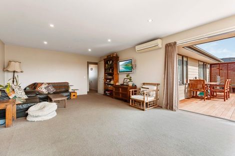 Photo of property in 34 Ash Avenue, Albert Town, Wanaka, 9305