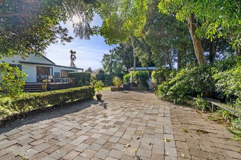 Photo of property in 66 Welcome Bay Road, Welcome Bay, Tauranga, 3112