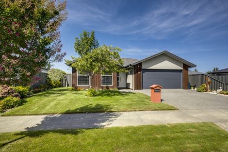 Photo of property in 22 Pukaki Place, Poraiti, Napier, 4112