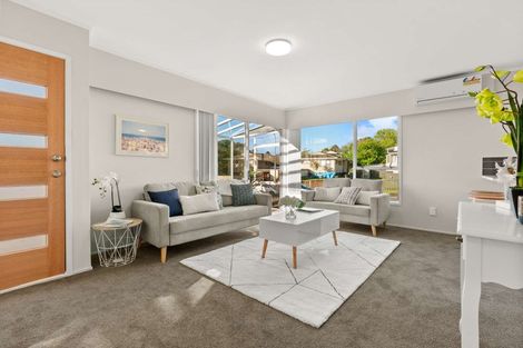 Photo of property in 1/3 Sentosa Place, Clover Park, Auckland, 2019