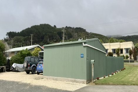 Photo of property in 50 Onslow Street, Bluff, 9814