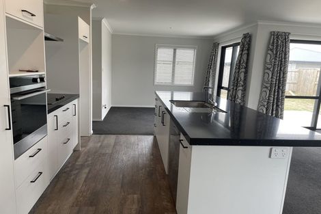 Photo of property in 21 Kanapa Close, Papamoa, 3118