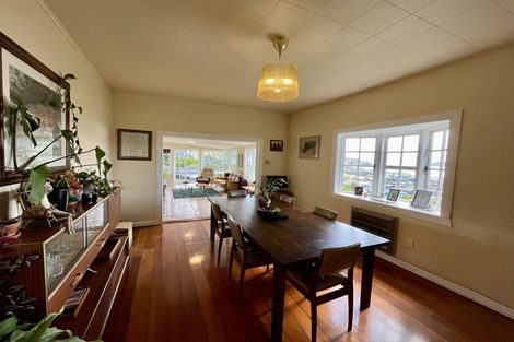 Photo of property in 50 Rodrigo Road, Kilbirnie, Wellington, 6022