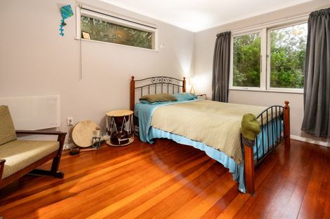 Photo of property in 25 Prospect Terrace, Johnsonville, Wellington, 6037