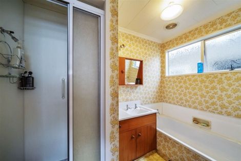 Photo of property in 37 Collins Street, Hawera, 4610