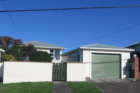 Photo of property in 17 Clifford Road, Johnsonville, Wellington, 6037